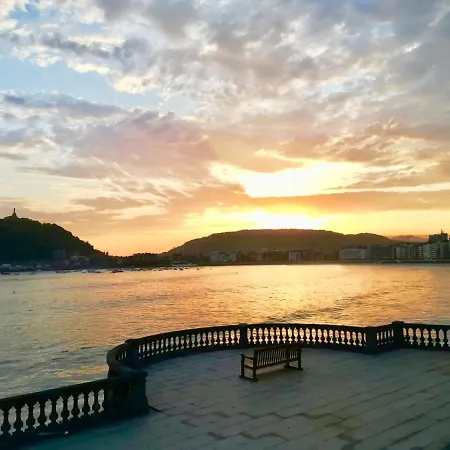 Berabera,parking Free,2wc,terraza,aire Acond,auto Checkin * San Sebastián