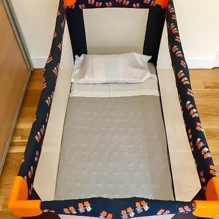 شقة Berabera,parking Free,2wc,terraza,aire Acond,auto Checkin