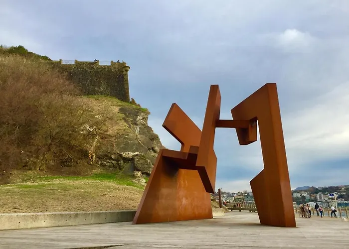 Apartament Berabera,parking Free,2wc,terraza,aire Acond,auto Checkin San Sebastián