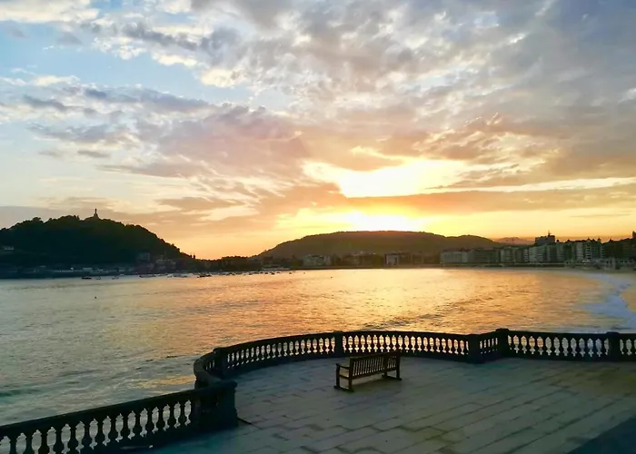 Berabera,parking Free,2wc,terraza,aire Acond,auto Checkin * 圣塞瓦斯蒂安